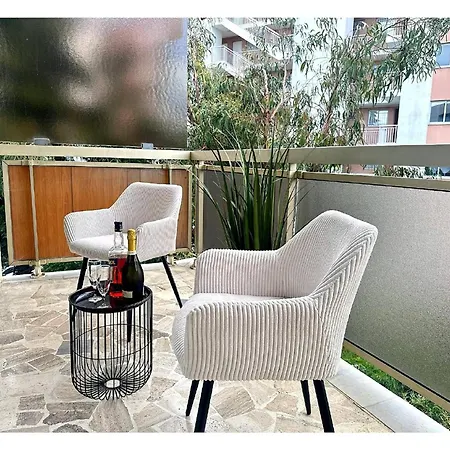 Daire Renove A Juan Les Pins Avec Parking - Fr-1-252-198