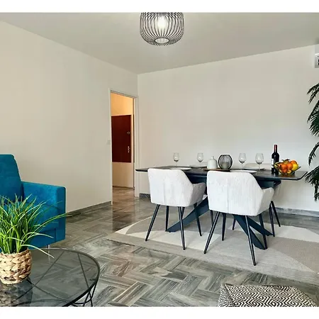 아파트 Renove A Juan Les Pins Avec Parking - Fr-1-252-198 앙티브